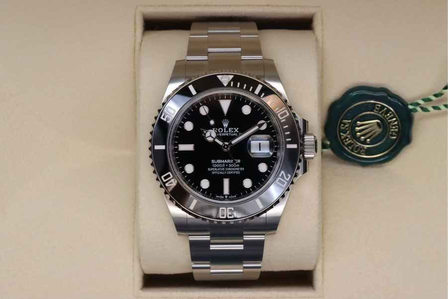 Rolex Submariner 126610 LN